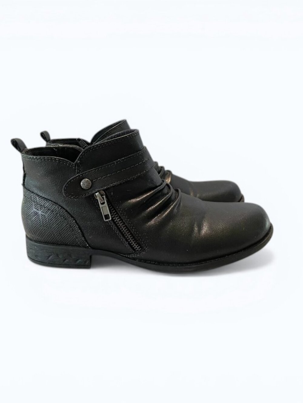 Women's Earth Spirit Black Ankle Boots Side Zippers Button Detail Vegan Size 11